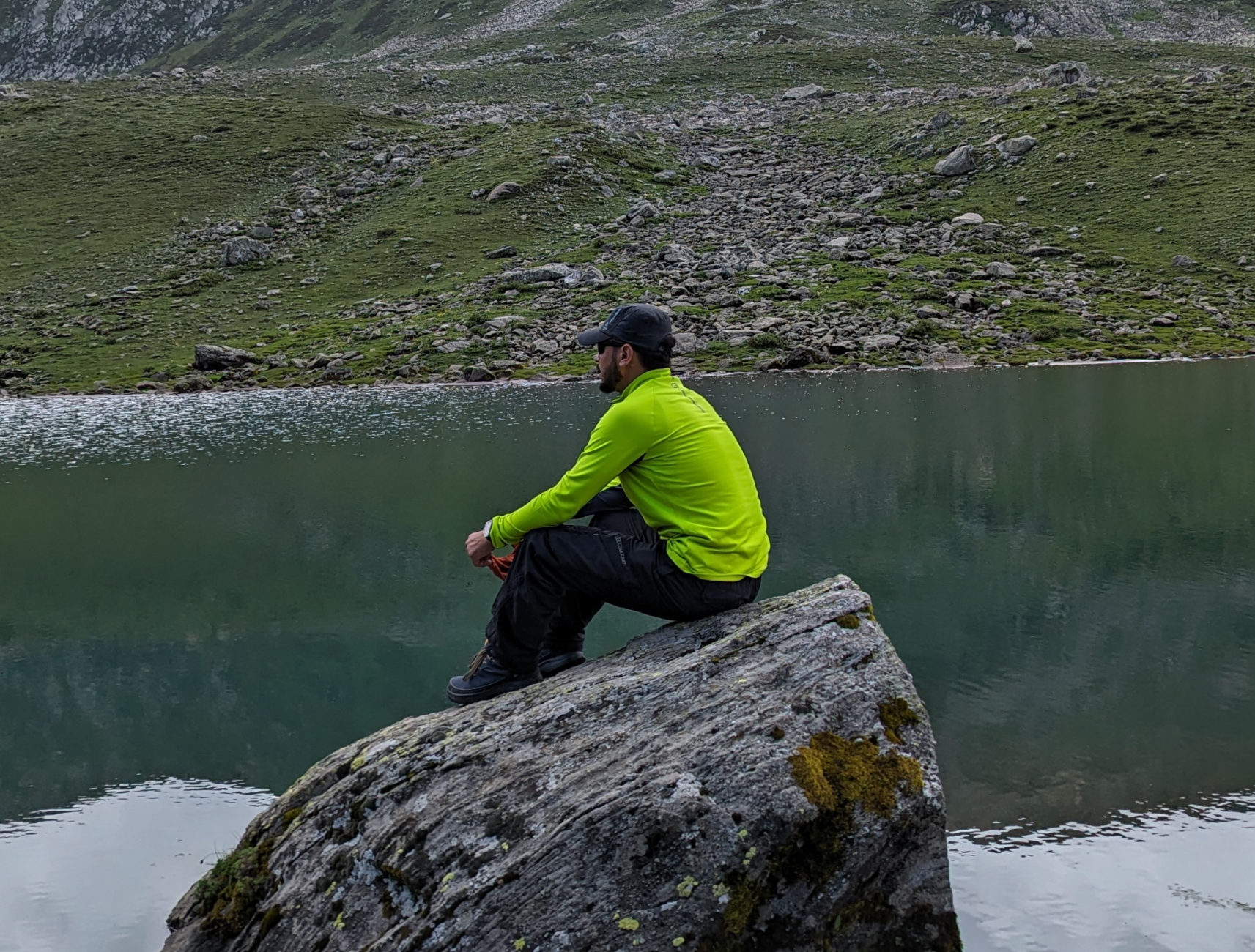 Wildfloc Girsar Lake